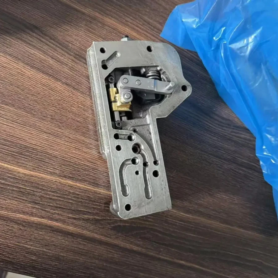 Valved Servo Hydraulic KVEBB1404 KVEBB1802 KVEBS0799 KVEBB1802+MCV116G4201 MCV116A3102+KVFBA2201L