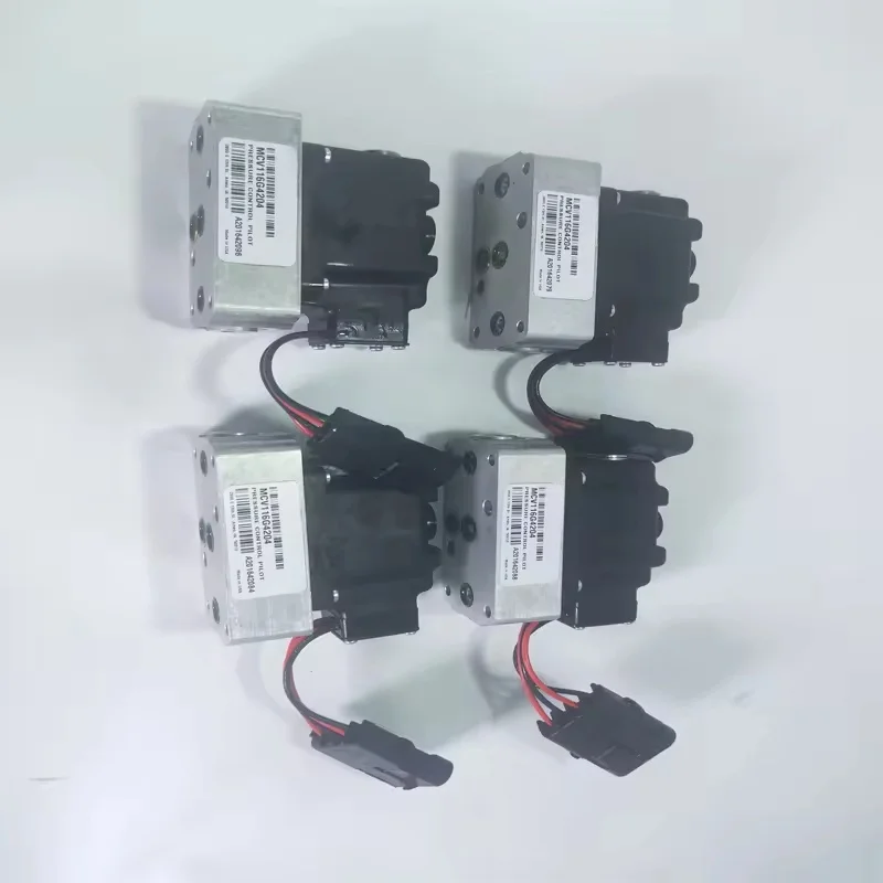 MCV116A3204 MCV116G4204 Hydraulic Control Valve MCV116A3501 MCV116A350 MCV105C3026 MCV116G4211