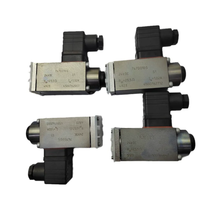 Hydraulic Solenoid Directional Valve 7470010S DC24V WN1D-G24